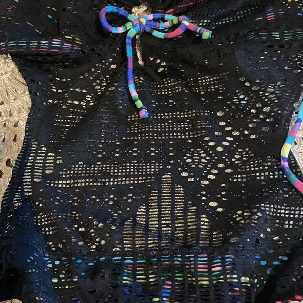 New bathing suit - Picture 2 of 4